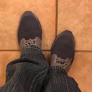 Meet your Posher, Sam